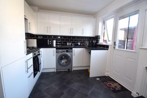 2 bedroom terraced house to rent, Spawell Close, Warrington