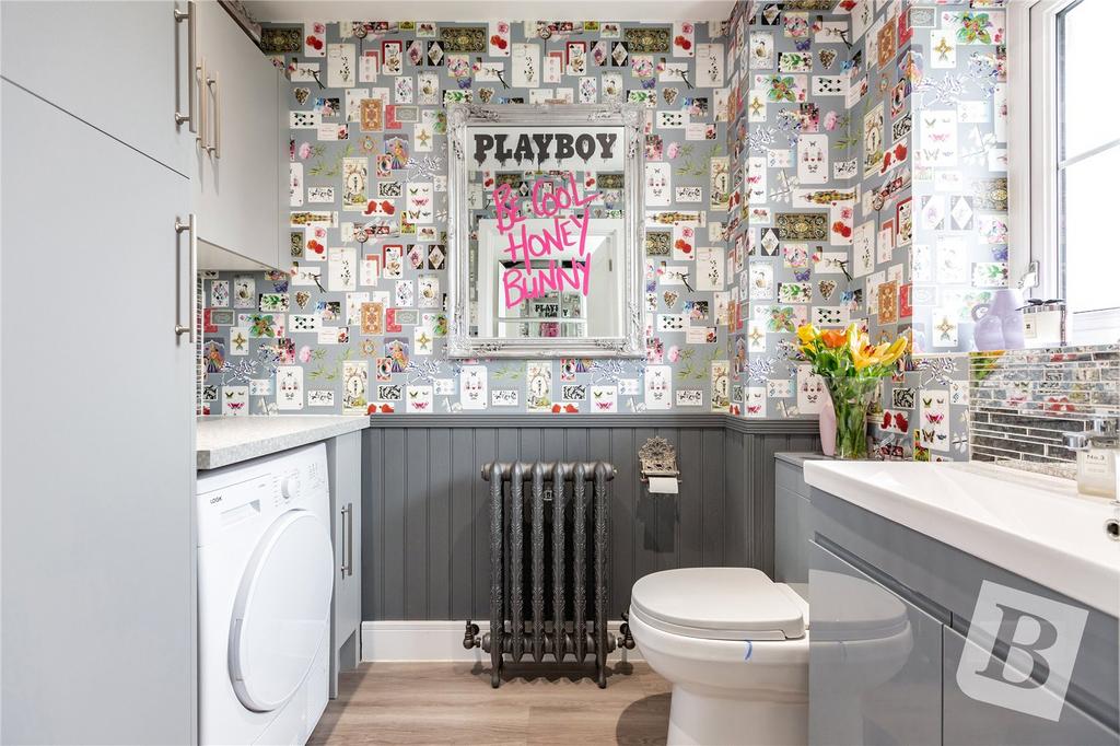 Cloakroom / Utility