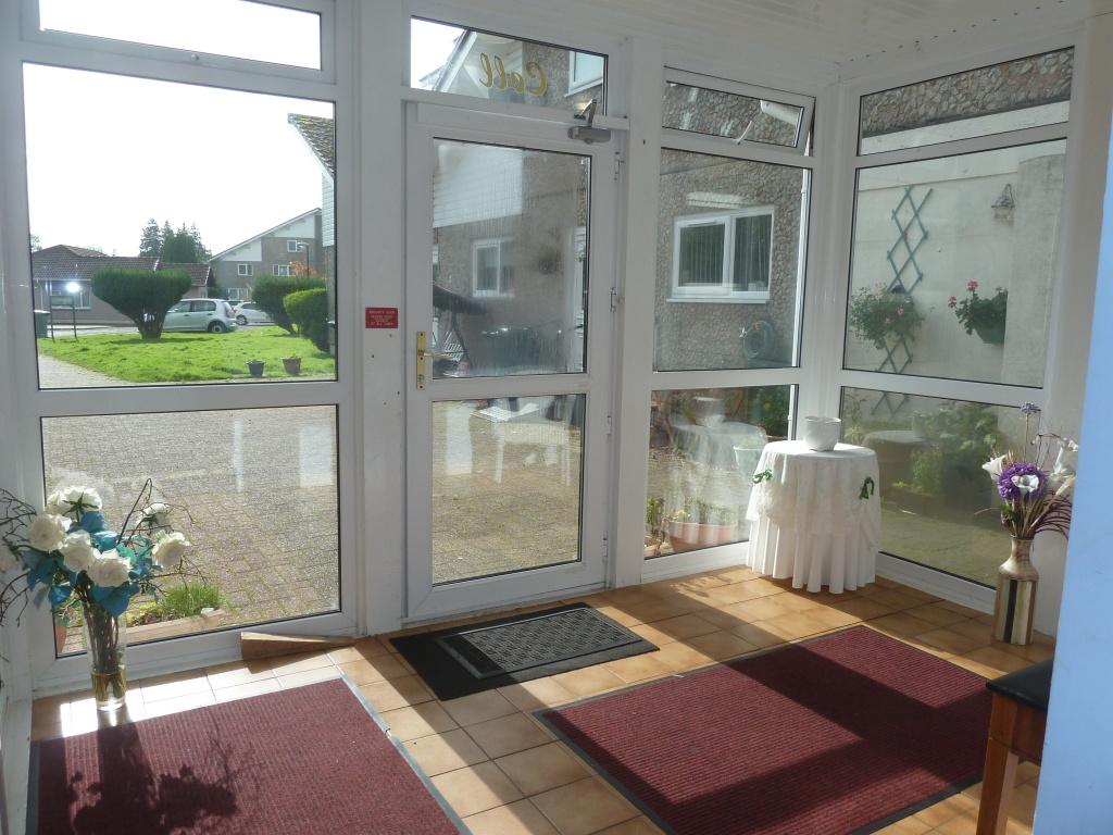 79 Fairhaven Ardenslate Rd, Dunoon, PA23 2 bed flat for sale £65,000