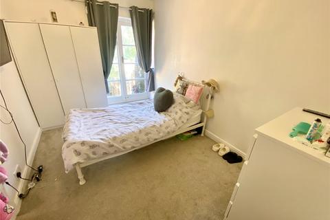 32 Westerham Drive, Sidcup, DA15 9NR