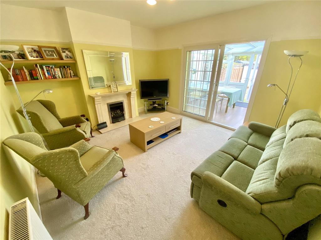 East Rochester Way, Sidcup, Kent, DA15 3 bed bungalow for sale £439,995