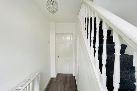 2 bedroom terraced house to rent, Butleigh Terrace, Tredegar