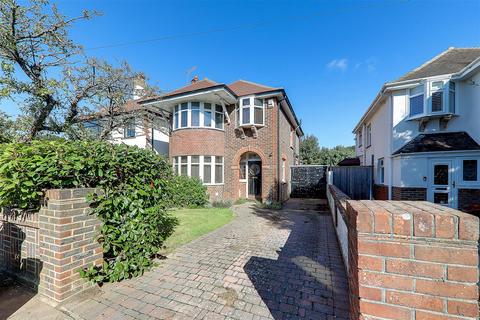 3 bedroom detached house for sale, Lavington Road, Worthing