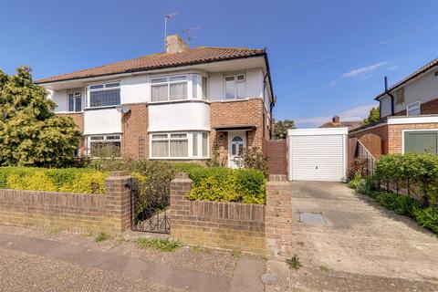 18 Broadwater Way, Worthing, BN14 9LP