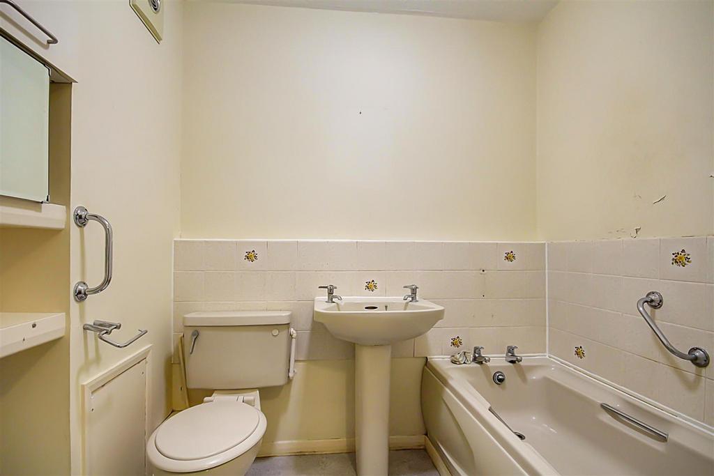 IMG 7913-IMG 7915.jpg