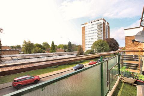 40 Wheatlands, Hounslow, TW5 0SA