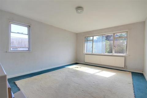 2 bedroom flat for sale, Broadwater Road, Worthing