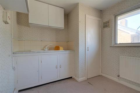 2 bedroom flat for sale, Broadwater Road, Worthing