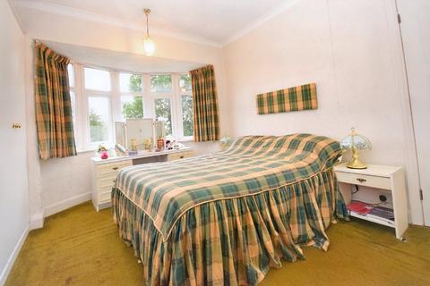 4 Cyprus Mount, Wakefield, WF1 2RH