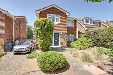 3 bedroom detached house for sale, Welland Road, Worthing