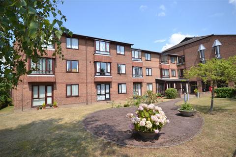 1 bedroom retirement property for sale, Penrith Court, Broadwater Street East, Worthing