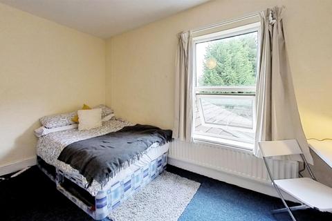 5 bedroom house to rent, Harrow Road, Birmingham