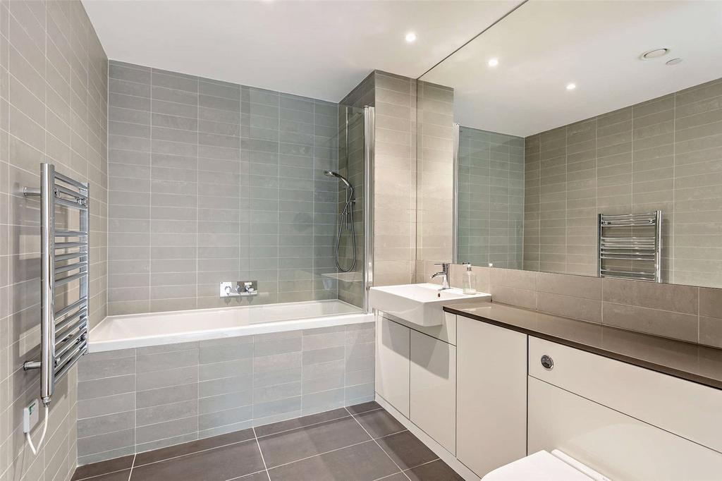 Main Bathroom