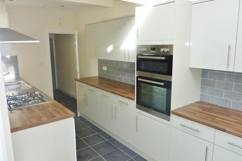 6 bedroom house to rent - Selly Hill Road, Birmingham