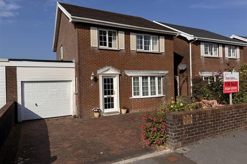 3 bedroom link detached house for sale, Stewart Drive, Ammanford