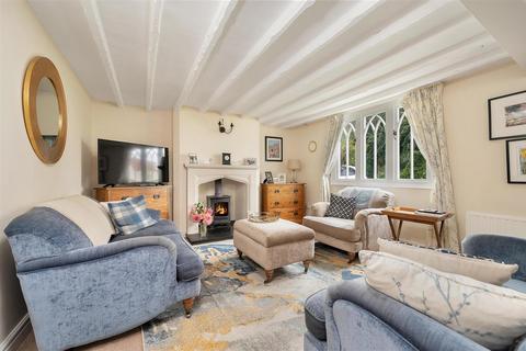 4 bedroom detached house for sale, Main Road, Hawksworth
