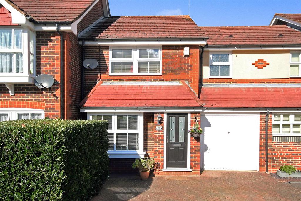 Madresfield Court, Shenley 3 bed terraced house for sale £575,000