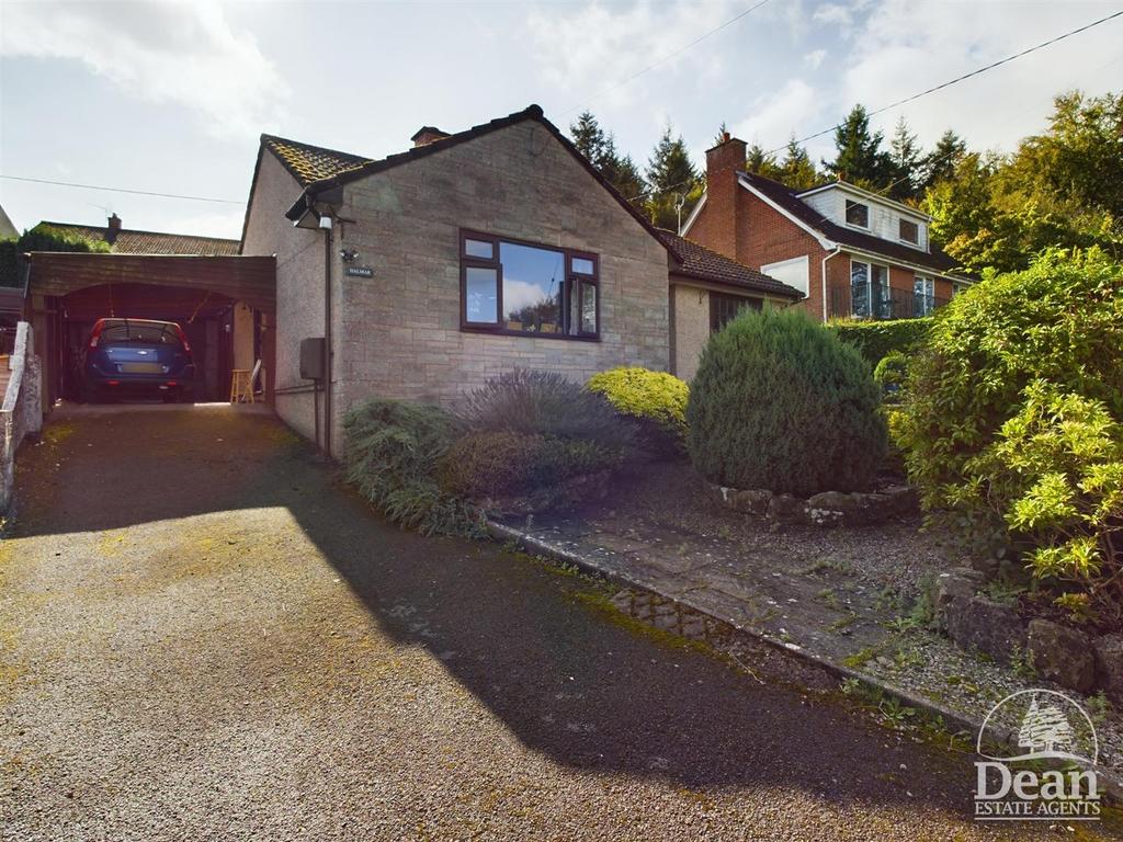 Brecon Way, Edge End, Coleford 2 bed bungalow for sale £325,000