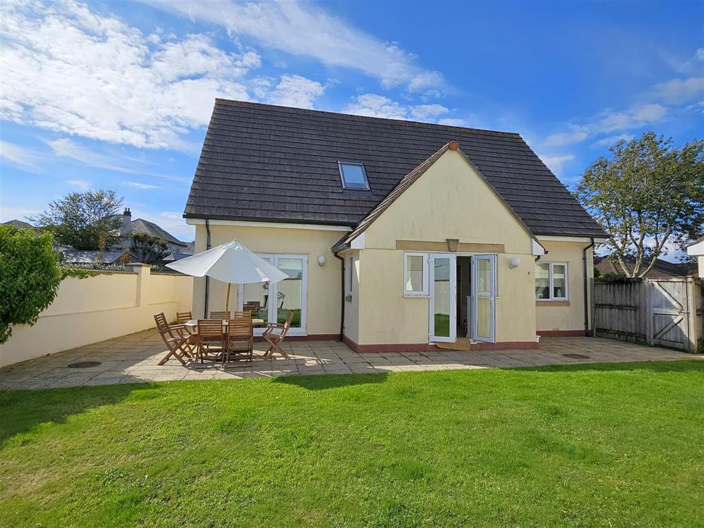 Rear property 2.jpg