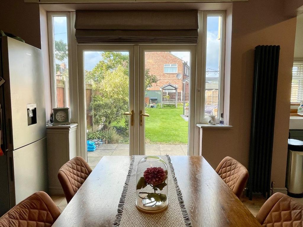 Kitchen/dining area