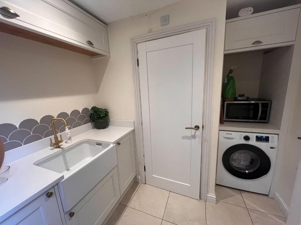 Utility room Hollow.jpg