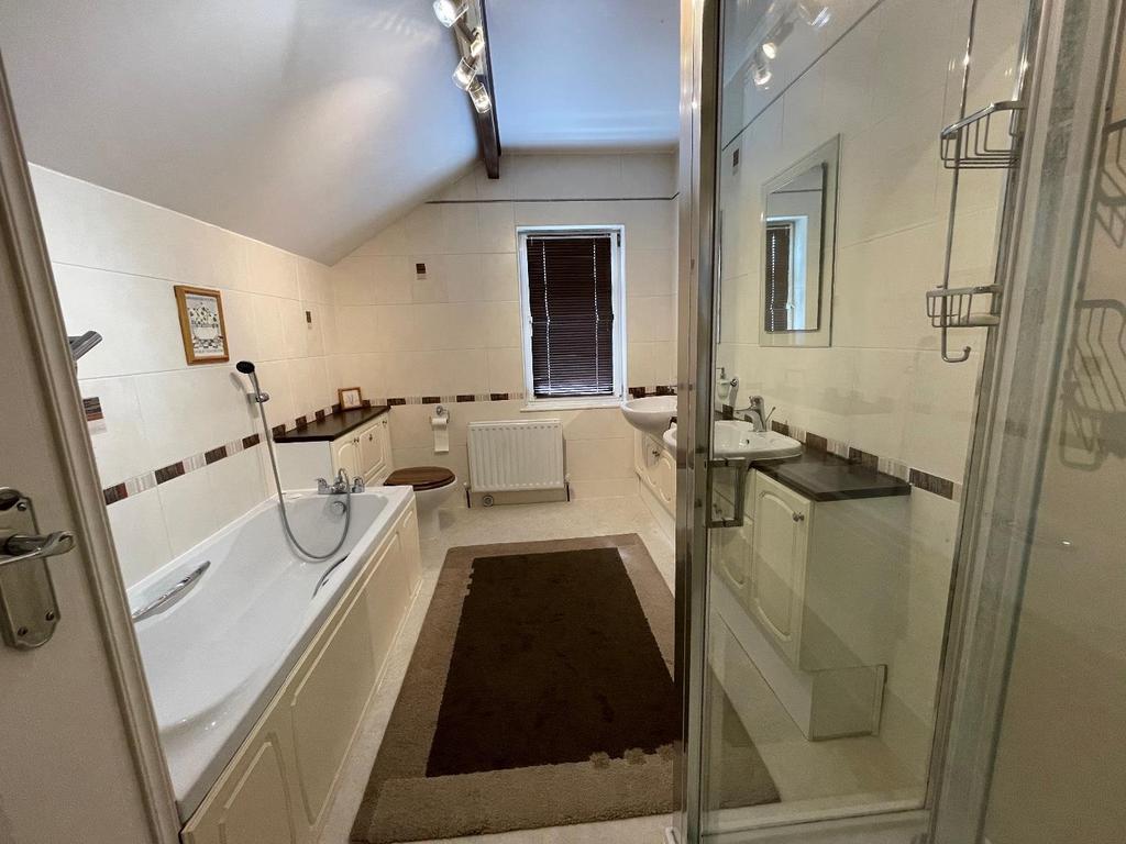 Bathroom/w.c.