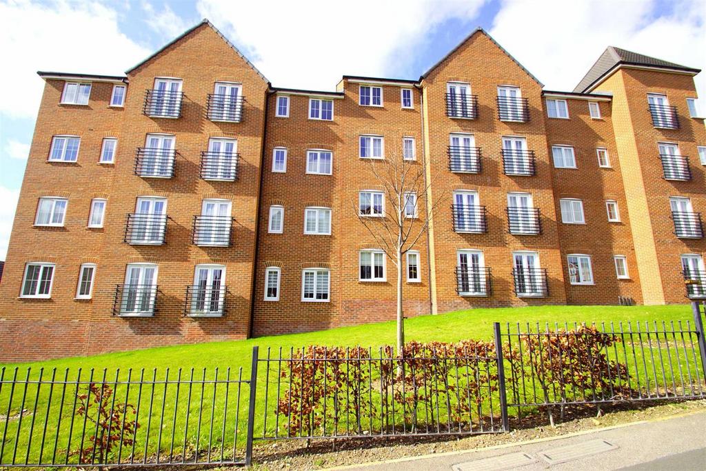 Fenton Gate, Middleton, Leeds 2 bed apartment £875 pcm (£202 pw)
