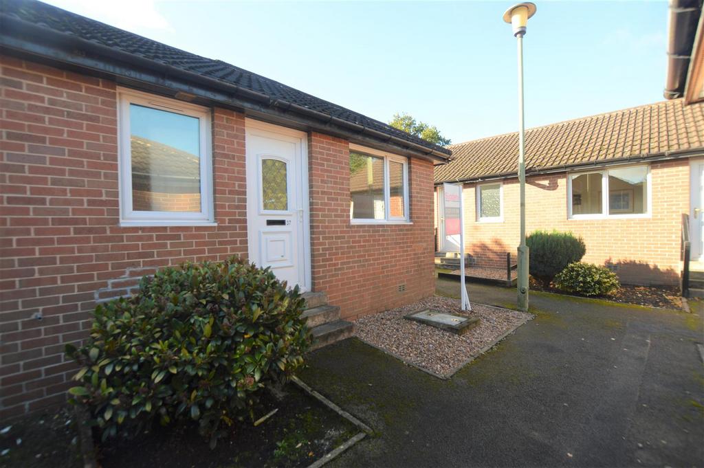 Duchywood, Heaton, Bradford 1 bed terraced bungalow £75,000