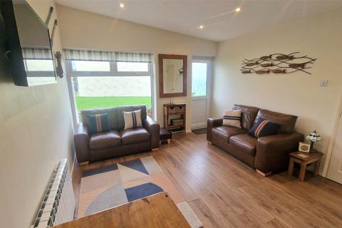 2 bedroom bungalow for sale - Widemouth Bay Holiday Village, Bude, Cornwall, EX23