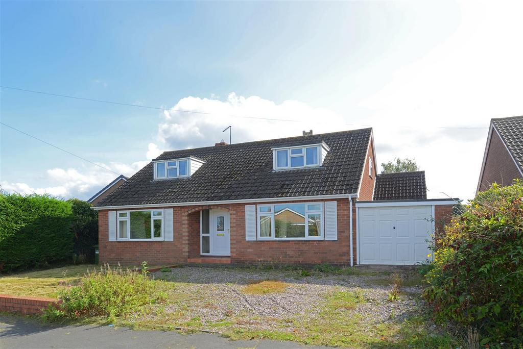 Sefton Drive, Bomere Heath, Shrewsbury 4 bed detached bungalow for sale
