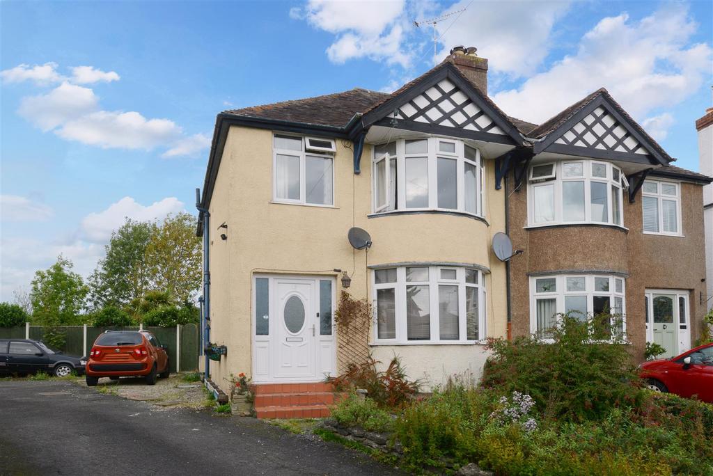 Mytton Grove, Copthorne, Shrewsbury 3 bed semidetached house for sale