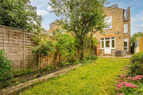 81 Trentham Street, London, SW18 5DH