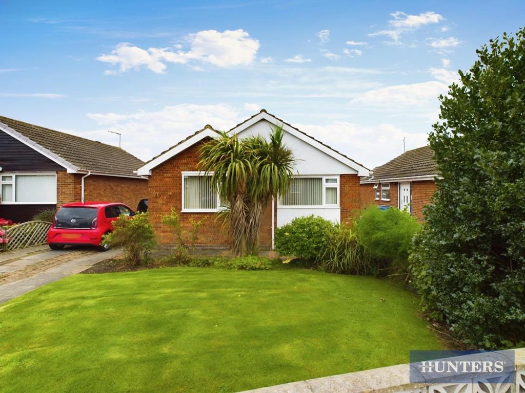 Wooldale Drive, Filey 3 bed detached bungalow for sale £285,000