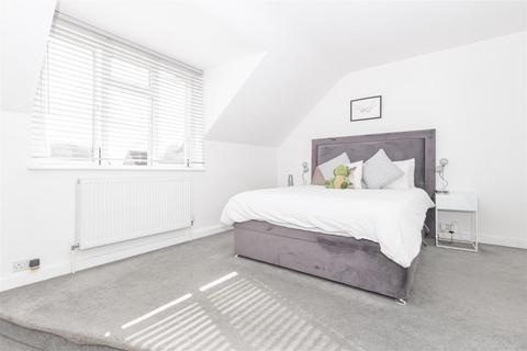 2 bedroom terraced house to rent - Green Walk, Crayford, Dartford