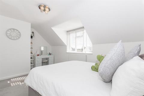 2 bedroom terraced house to rent - Green Walk, Crayford, Dartford