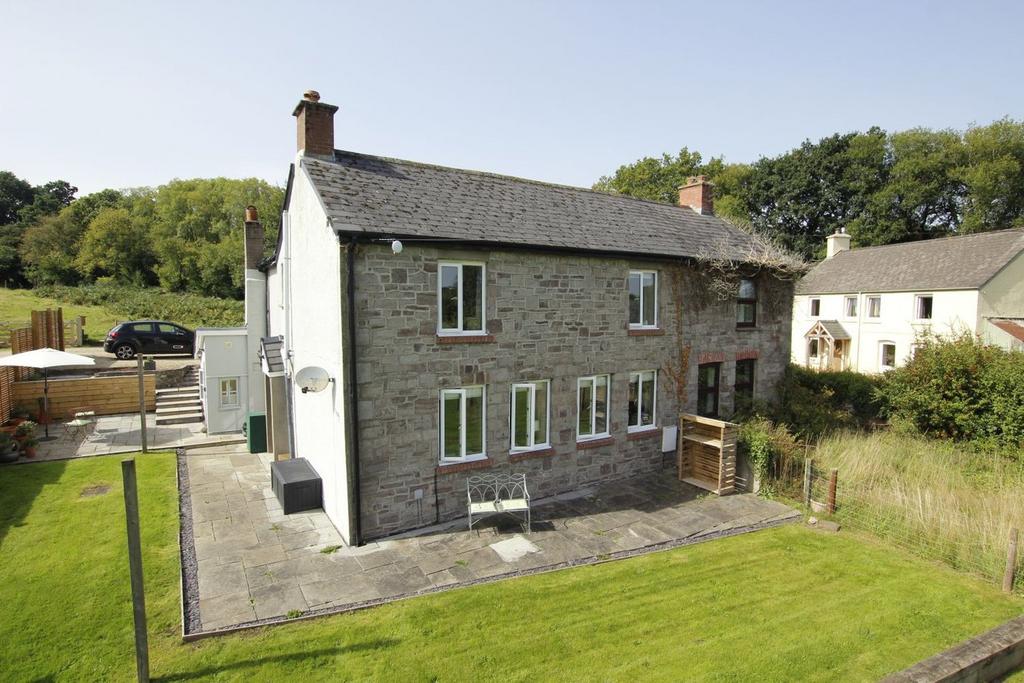 Aberyscir, Brecon, LD3 3 bed semidetached house for sale £375,000