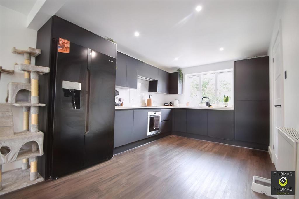 Cheltenham Road East, Gloucester 3 bed end of terrace house for sale £325,000