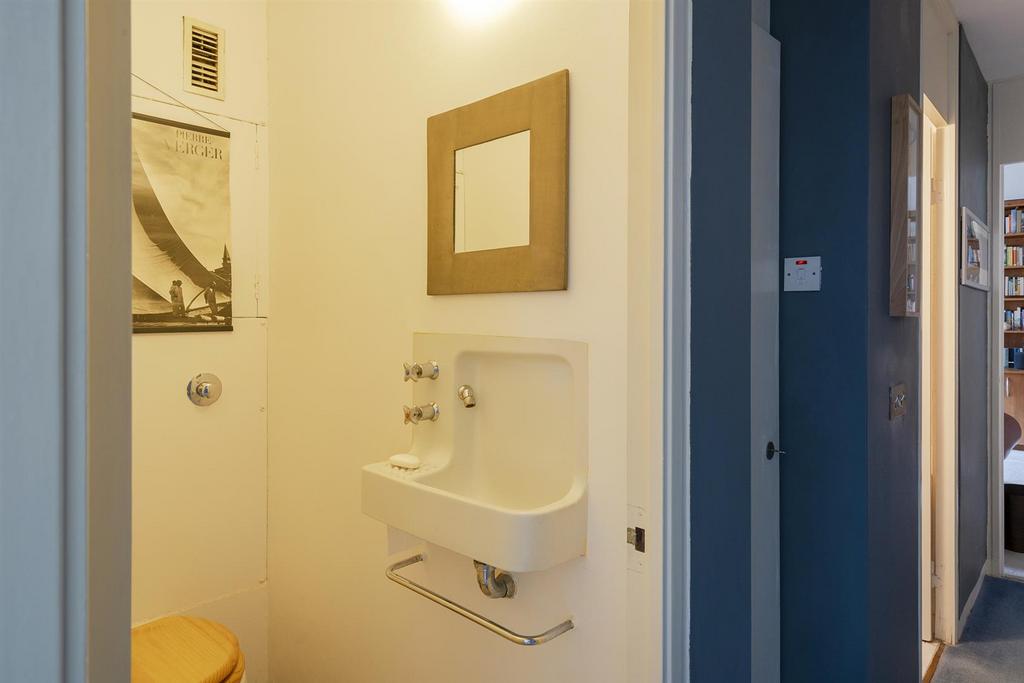 102 Mountjoy House - low res - NPP06008.jpg