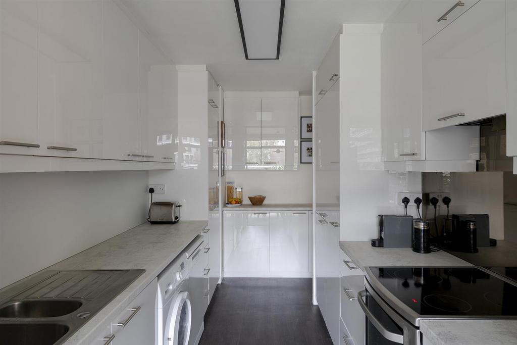 102 Mountjoy House - low res - NPP06016.jpg