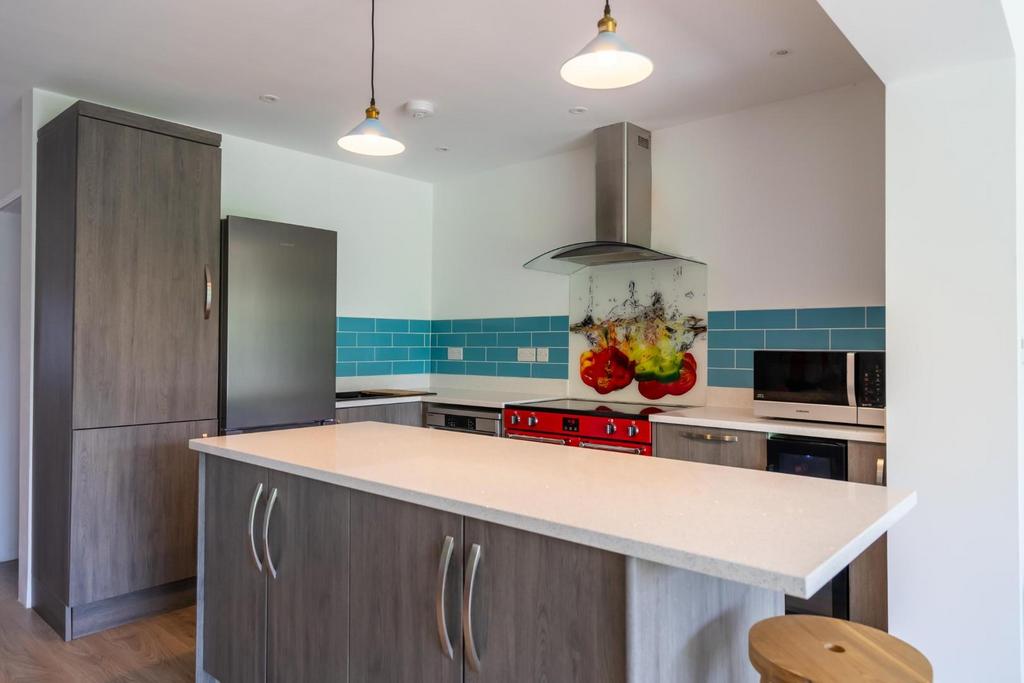 Manor Drive North, York 4 bed semidetached bungalow for sale