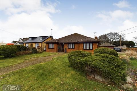 4 bedroom bungalow for sale, Goldhanger Road, Heybridge, Maldon