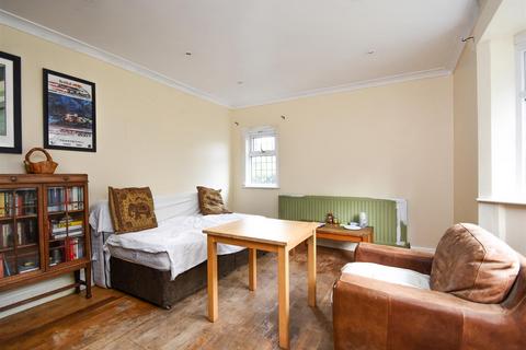 4 bedroom semi-detached house for sale - 2 Danescourt Cottages, Danescourt Road, Tettenhall