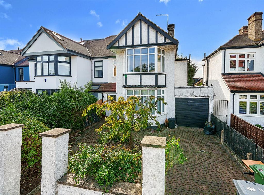 Mount Pleasant Road, London NW10 4 bed detached house for sale £1,950,000