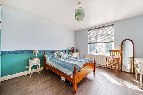 11 Mount Pleasant Road, London, NW10 3EG