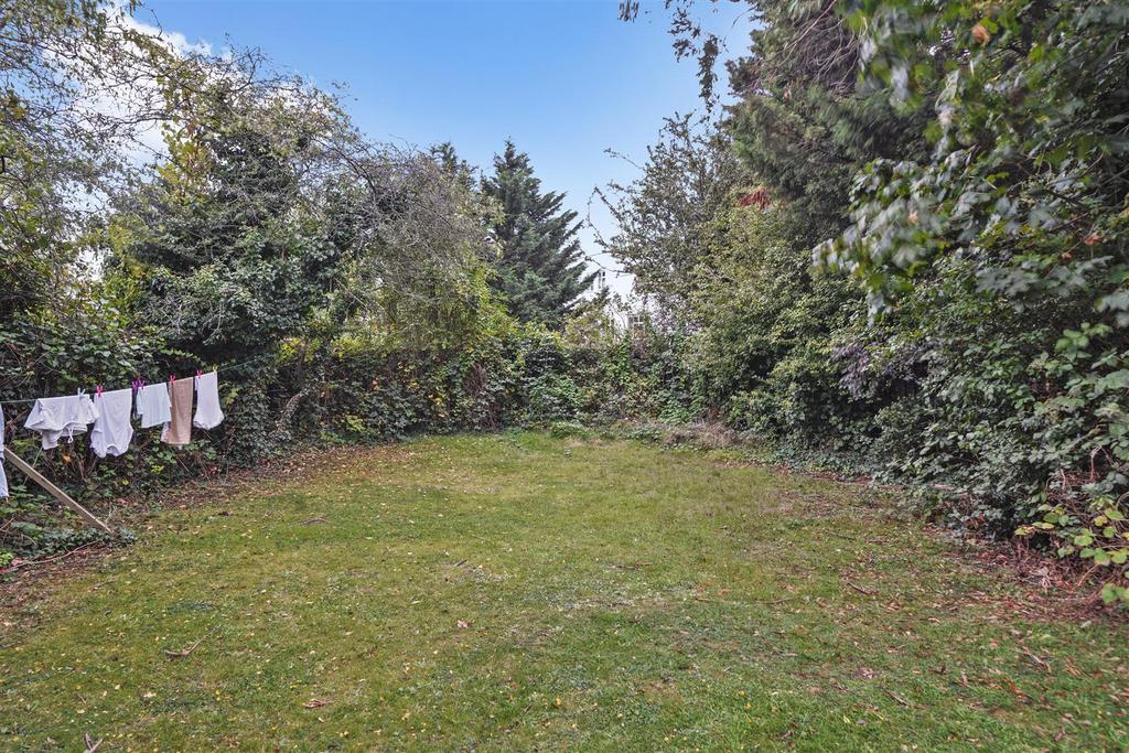 2 Mayfields Close - 8 Xrqu3c Kc Wxxf Xjr1 Sh T.jpg