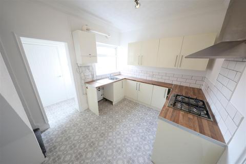 2 bedroom terraced house for sale, Winslade Avenue, Perth Street, Hull