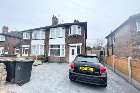6 bedroom semi-detached house to rent - *£123pppw Excluding Bills* Coventry Road, Beeston, Nottingham