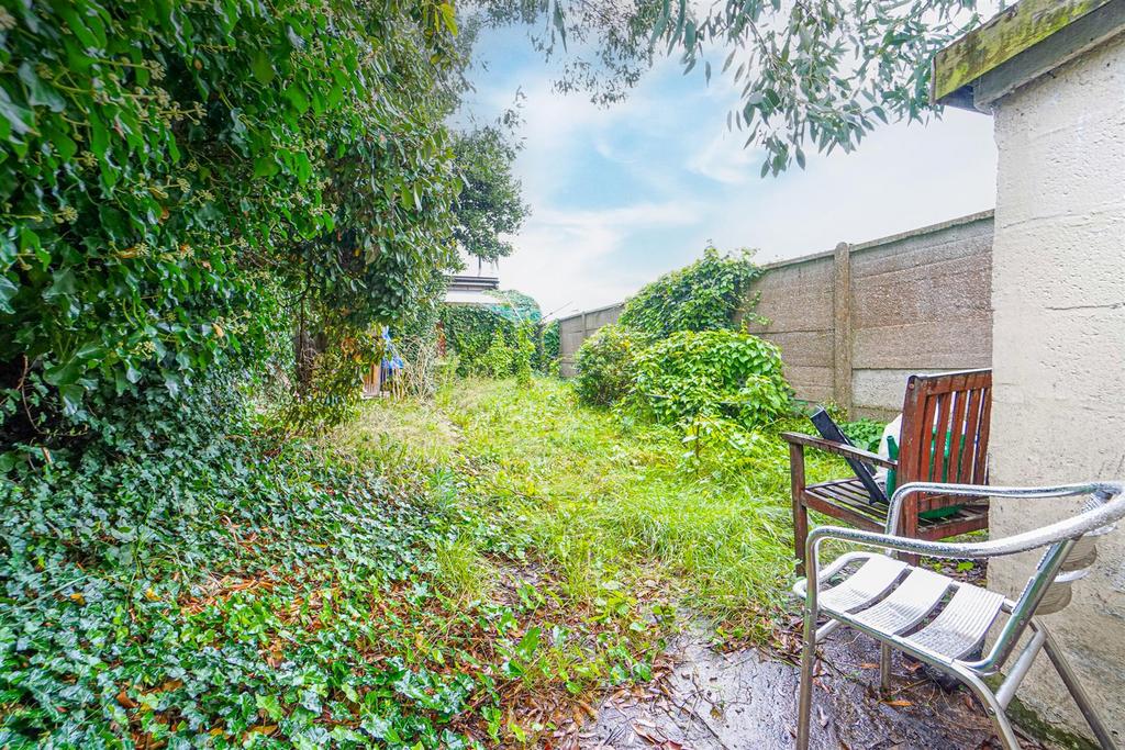 Mount Pleasant Road, Hastings 5 bed terraced house for sale £325,000