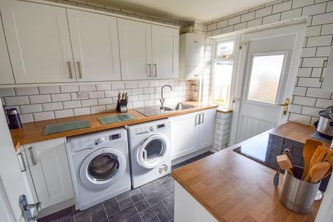 3 bedroom semi-detached house for sale - Hope Hill View, Bingley