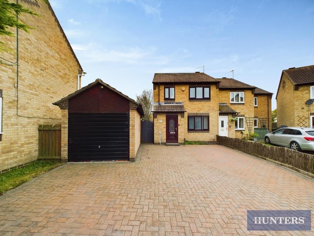 Edwardian Drive, Bridlington 3 bed semidetached house £180,000